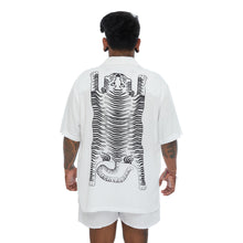 Load image into Gallery viewer, PRINTED TIBETAN TIGER SHIRT
