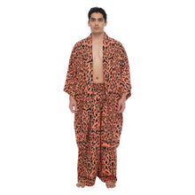 Load image into Gallery viewer, BALLPEN LEOPARD KIMONO
