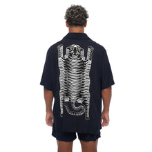 Load image into Gallery viewer, TIBETAN TIGER Shirt
